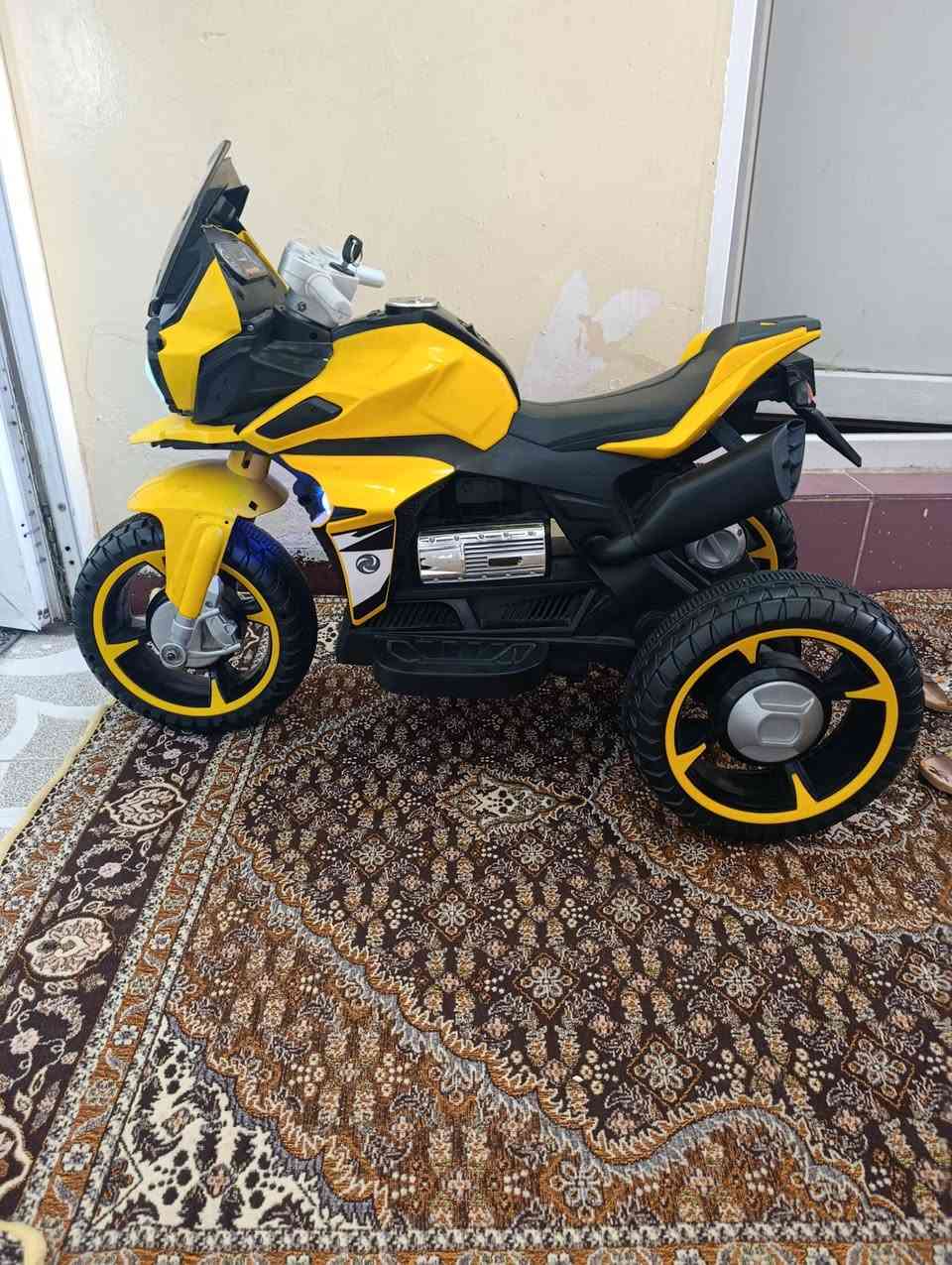 للبيع اي عيب مابي شغال سعر 90الف ***********
