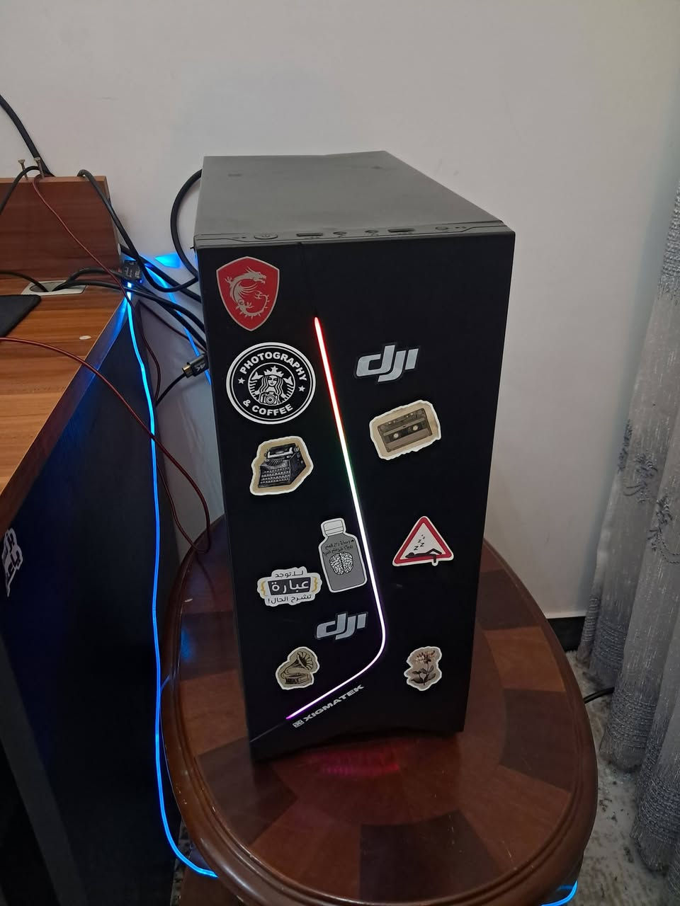 السعر 400
تجميعة كاملة مع الملاحقات + الميز و ups والشاشة

المواصفات: 
i5 الجيل الثاني
Gtx 1660
مذربورد Asus H61M-k
ddr3 16 gb
ssd128 gb للنظام
هارد 1t 
باور سبلاي Hyper k 600 w
المبرد Deeb cool


**إذا كنت صاحب هذا الإعلان وتريد حذفه لأي سبب، رجاءا أرسل رسالة إلى الدعم الفني**