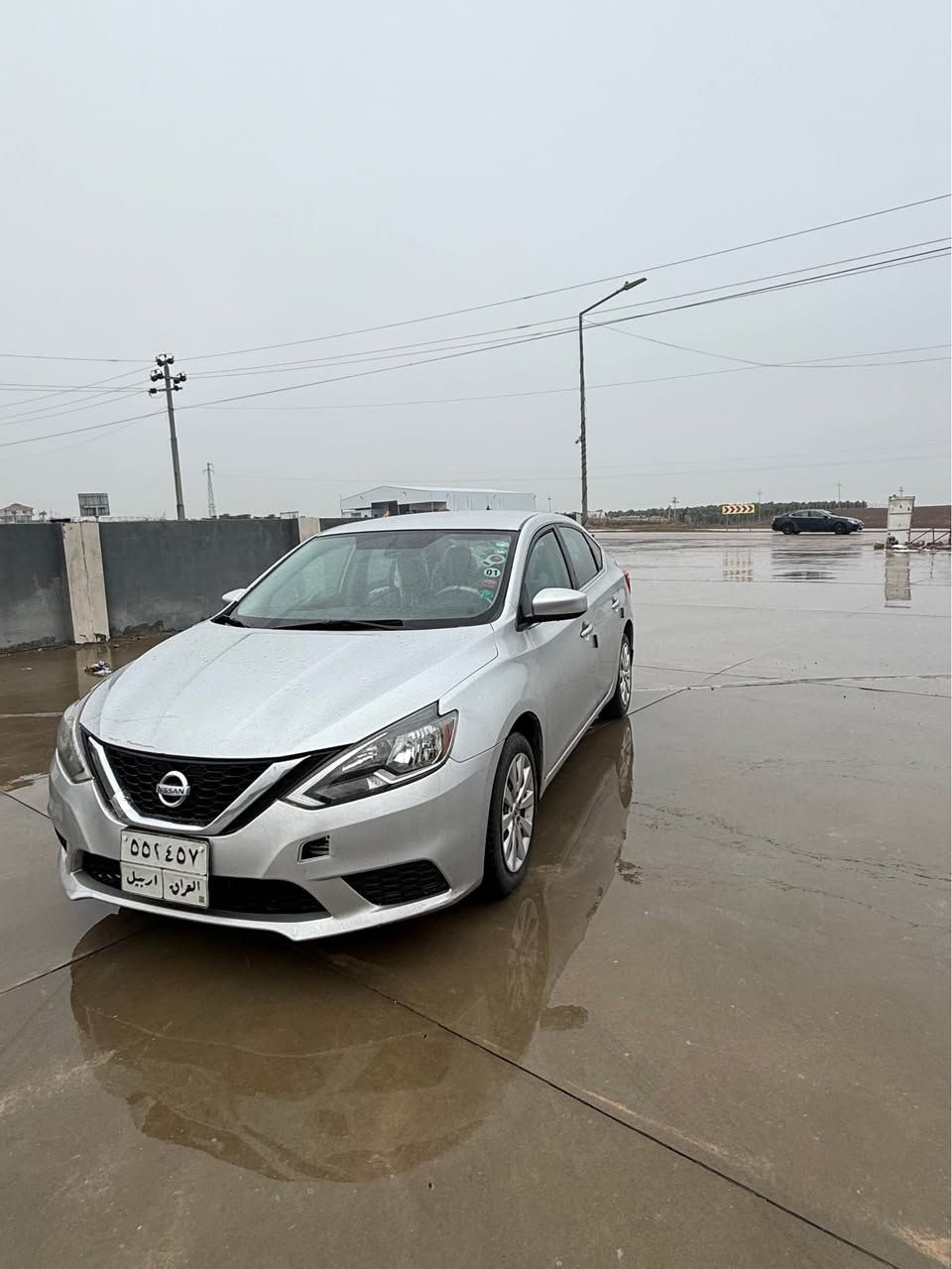 نيسان سنترا امريكي موديل 2017 SV ثلاثه قطع ضبغ بدون دواخل گير و مكينه كل شرت سعر 105 مجال رقم *********** أربيل, العراق
