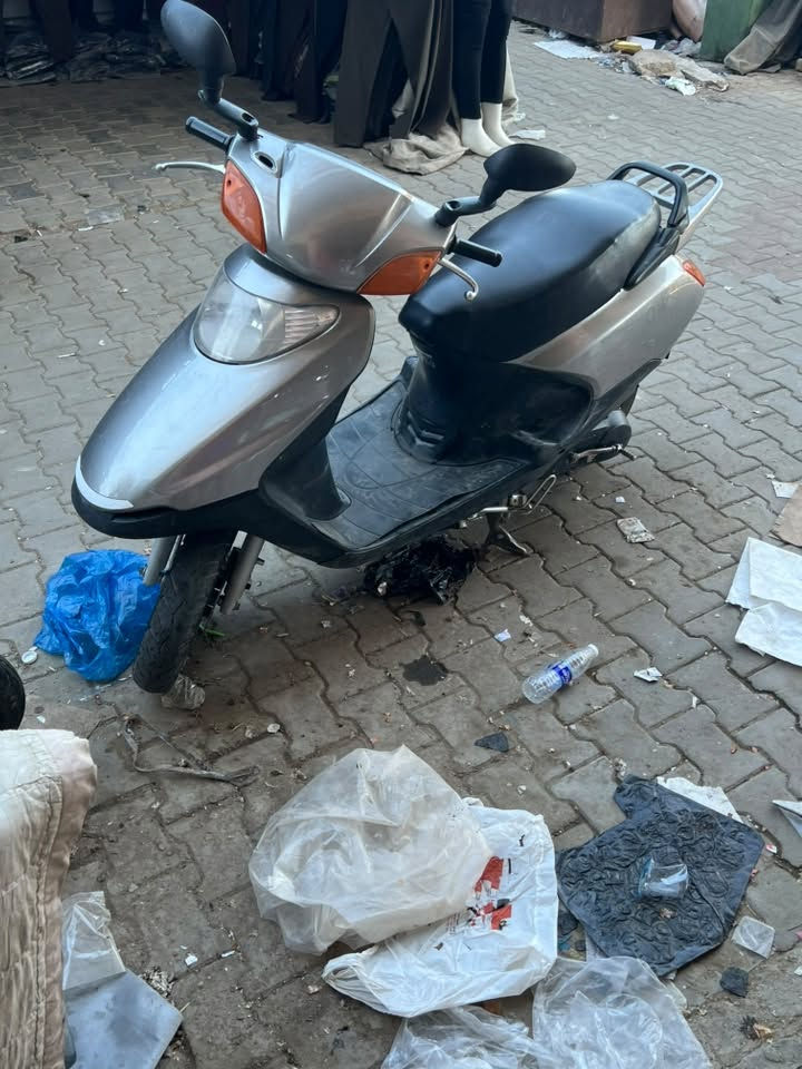 سبيسي ياباني مجفته تجفيت اصلي للبيع السعر 550 وبيهه مجال قليل  دز رساله وراسلك او اتصل ***********
