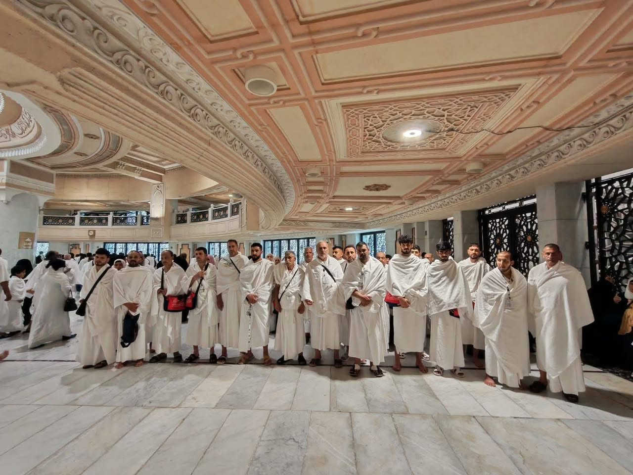 تعلن شركة نور الفرات ٢ للحج والعمرة / مكتب النساف 
 #عروض خاصه على شهر شوال، رحله vip #واماكن أقامه مميزه  جدآ بادارة الاخ همام جاسم العلواني  للتواصل : ***********
