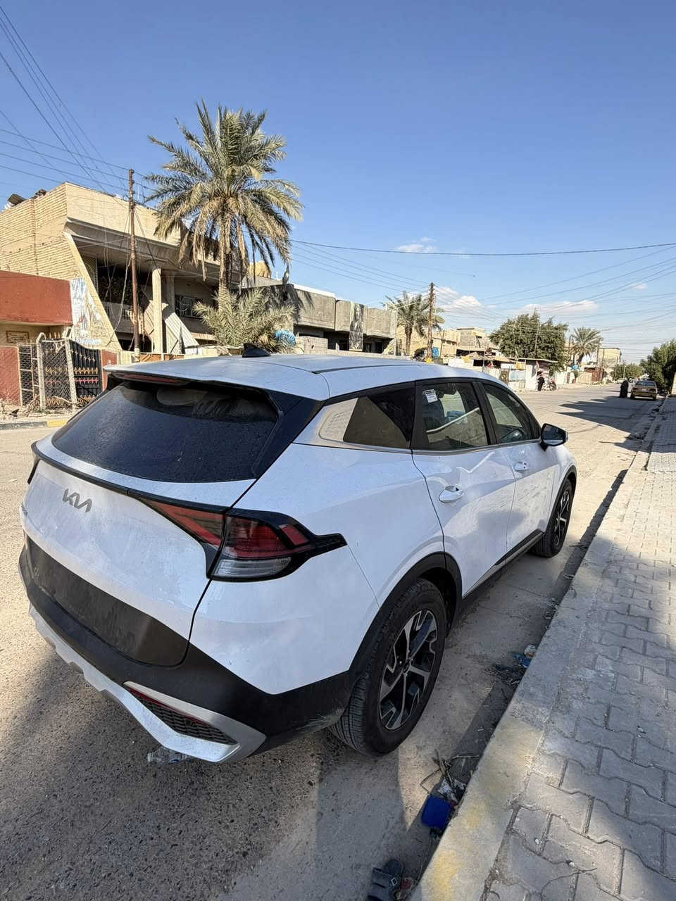 السلام عليكم
 كيا سبورتج2025 وارد امريكي تبديل قطعه فقط وجاملغ بي 
بارد شبر سياره ما بيه قطره صبغ دخول جديد اني ستوردته محرك ٢٥٠٠ داخله بكتاب شهداء مضمون اسويلك وكاله سنتين وتتحول ب اسمك مرقم وكامل صور حادث بل منشور 
ماشية8 الف ميل فقط
مواصفاتex
كشنات جلد
شاشه ديجيتل
بصمه تشغيل عن بعد
تدفئة بل كشنات
نقطه عميات 
تحكمات ستيرن 
تعديل مسار
بدون فتحه
حساسات خلفية
مثبت سرعه 
ومواصفات ال ex المعروفه
السعر٢٣٠ وبيه مجال
***********
