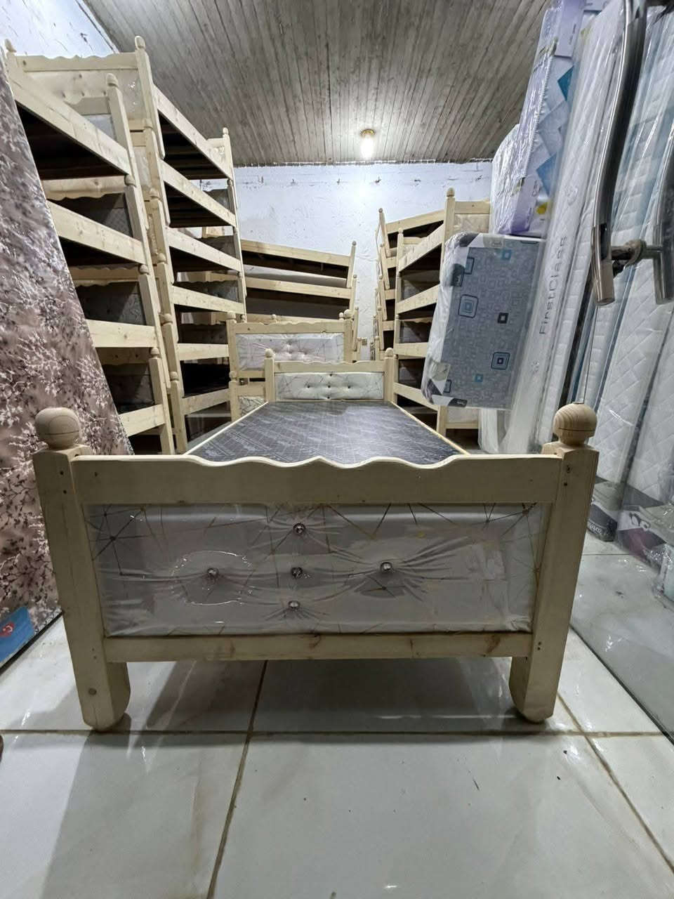 📌توصيل مجانا مجانا  المهيمن
🛏 سرير خشب شغل تسكام عراقي 🇮🇶
القياس:📐 190 × 90
السعر: 55 ألف💸
🚚 توصيل مجاني مجاني داخل النجف فقط
اما اقضيه ونواحي 10الف التوصيل 
📞 للحجز والاستفسار اتصل   واتساب
*********** 😊👍💕
