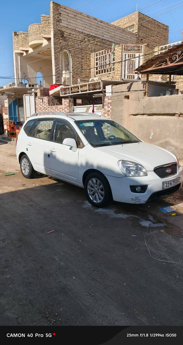 السلام عليكم
سياره كارنز مديل 2013 خليجي مكفوله من الضربه كير ومكينه مكفولات تخم تايرات دواخل جديده ومثل ماموضح بالصور وللمعلومات اكثر اتصل ع الرقم
رقم الهاتف/***********
مكان السياره ميسان/العماره 
مكلف بالنشر
