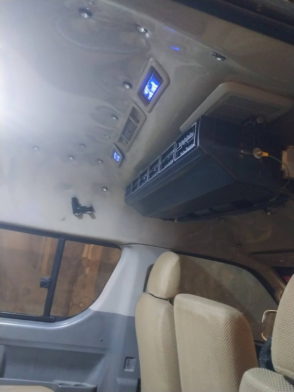 السلام عليكم جنبي عالي للبيع السعر ١٢٥ مزيد من المعلومات الاتصال على الرقم ***********
