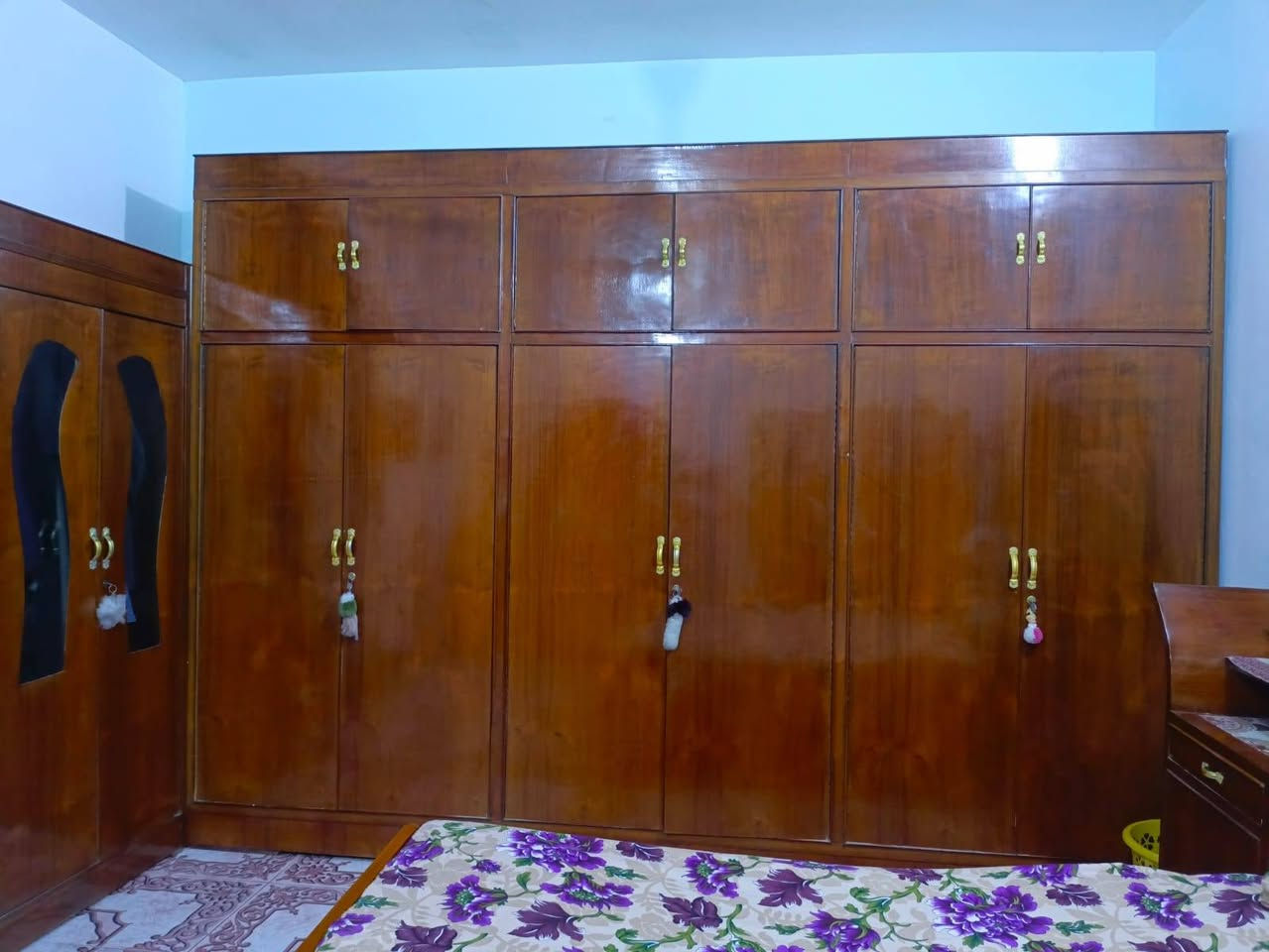 للبيع غرفه احطاطة صاج درجة اولى السعر خاص متواجد على الفيس للاستفسار اتصل على الرقم ‏‪***********‬‏
