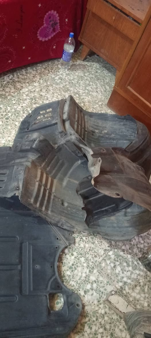 سلام عليكم ارضيات 2 مال سايق والي بصفة وطبر باز امامي ودرع مال محرك مال حاوية شرط فطر مابيهن ب100


**إذا كنت صاحب هذا الإعلان وتريد حذفه لأي سبب، رجاءا أرسل رسالة إلى الدعم الفني**