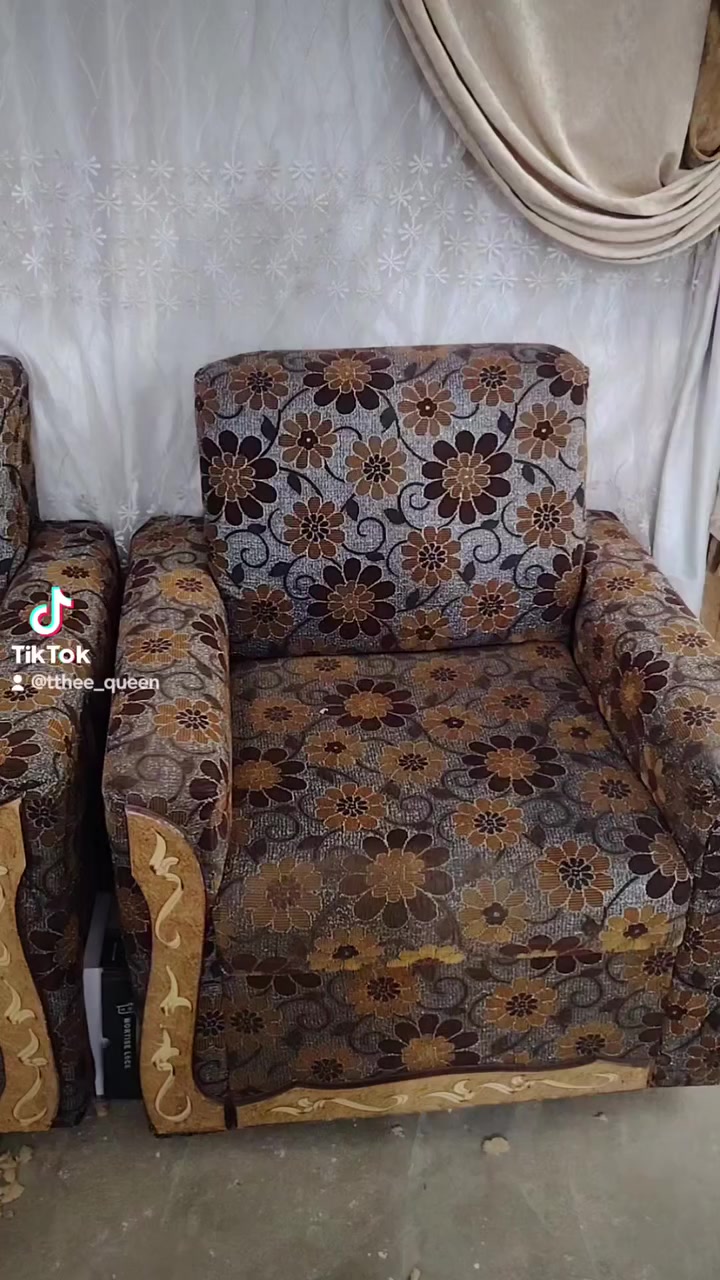 للبيع


**إذا كنت صاحب هذا الإعلان وتريد حذفه لأي سبب، رجاءا أرسل رسالة إلى الدعم الفني**