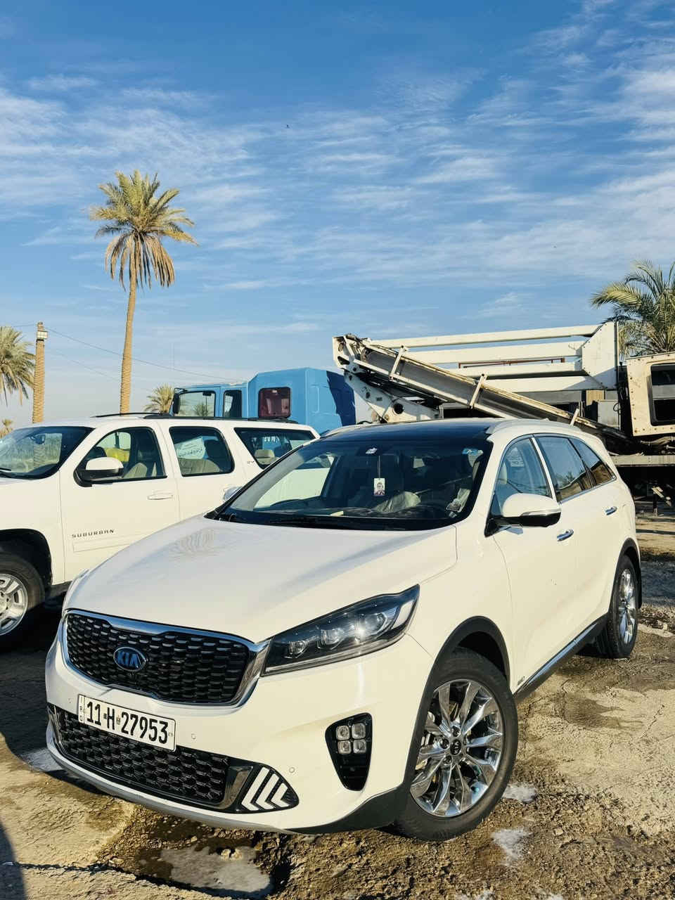 السلام عليكم سورنتو للبيع 2020ماشيه٨٥الفالسياره كفاله على وضع الشركه السياره فول موصفات فور ويل خمس كامرات  لاستفسار على الرقم***********
