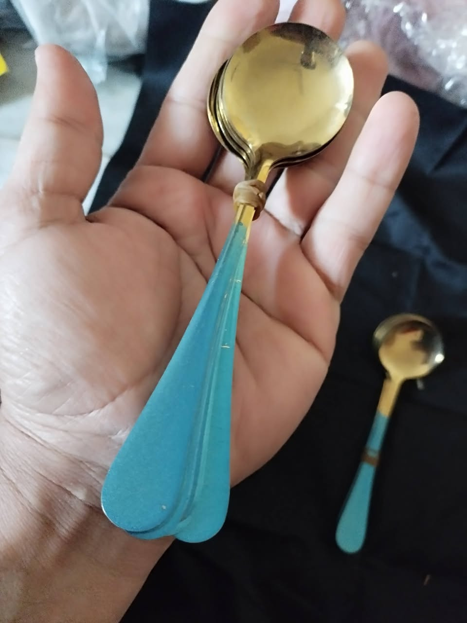 ملاعق بهل الشكل مثل ماواضح بالصورة العدد 2درزن ال قطعة  على اول تم 3000


**إذا كنت صاحب هذا الإعلان وتريد حذفه لأي سبب، رجاءا أرسل رسالة إلى الدعم الفني**