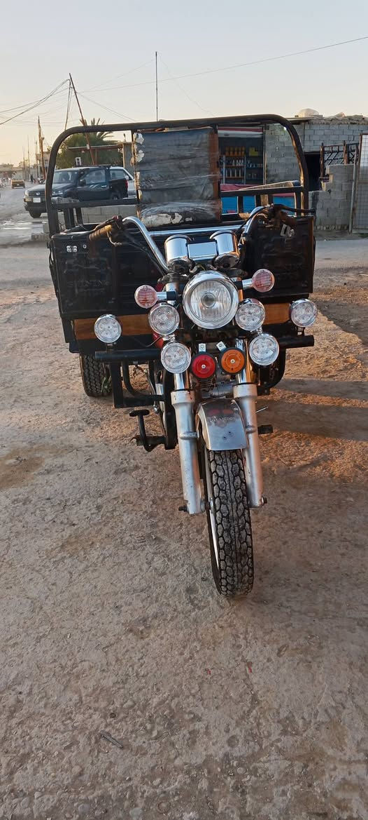 سلام عليكم ستوته صقر موديل 2023سبع أوراق بلال سوته كامله تخم تاير جوبلس كهربائيات سلف كامله كبل للشارع ماذب عليهه ربع دينار سعرهه 1900وبيهه مجال ستوته مال جناي مكاني بغداد مدينة الصدر قطاع 48نهايت شارع لفلاح رقمي ***********وبي واتساب
