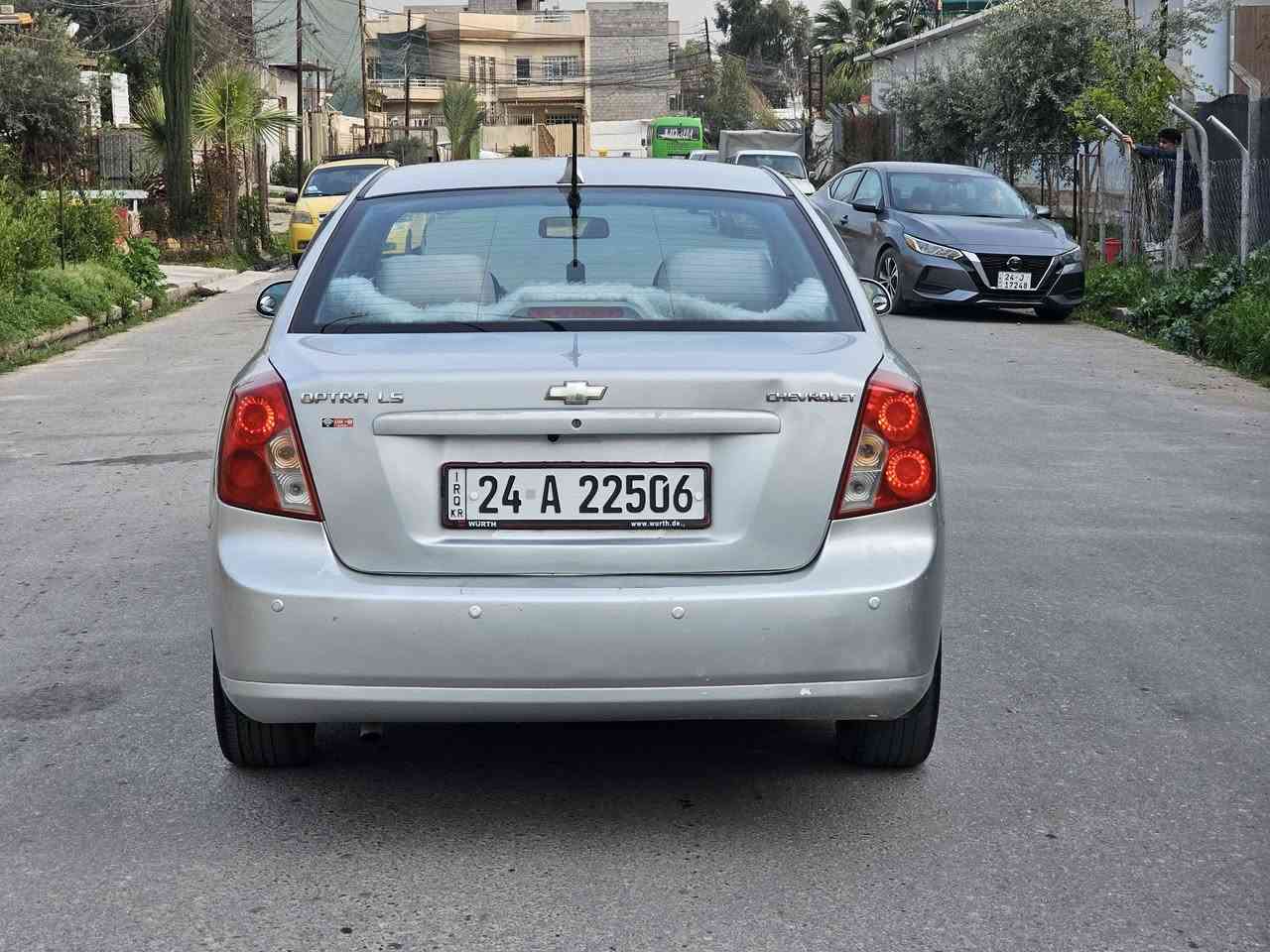 السلام عليكم
للبيع 
سعر 75 بلاش 
شوفرليت اوبترا موديل 2009
محرك وكير شرط 
كير اوتوماتيك 
شاشه وكامره 
جامات كهرب 
مري كهرب 
طخم حداديه جديد 
السياره جاهزه من كلشي 
رقم دهوك الجديد رقم وهزه وسنويه كلو جديد شرط التحويل 
🚫صبغ 3 قطع بدون دواخل بشرط 🚫
السياره حلوه وجاهزه 
العنوان موصل الايسر 
للإستفسار الاتصال 
***********
***********
