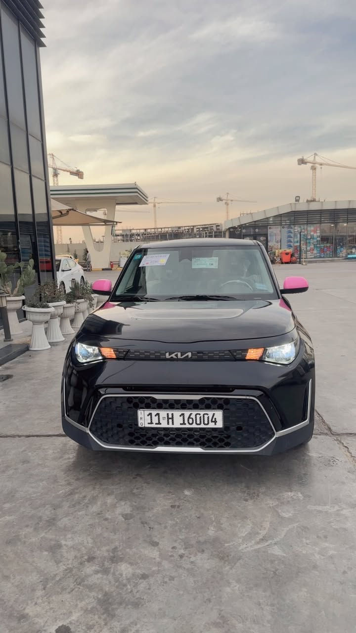 تحية طيبة
للبيع كيا صول  2024 
وارد امريكا
حادثها جاملغ وبنيد 
والسيارة فوول مواصفات بلصور موجودة 
بصمة وفتحة وكشنات جلد وتدفئة
وشاشة عريظة 
وكاميرا view
 وستيرن تدفئة 
واتو ستوب 
والعديد من مواصفات ورادار امامي وجانبي
وتبريد شاشة منفصل air clean
  وكل الابالك انشاء الله 
ماشية 11 الف ميل 
مكينة 2000 دوش 
ايكو داينمك 
السيارة كاملة المواصفات وحلوة بشكل 
للتفاصيل اكثر اتصل خاص ممتواجد 
***********
ب149###
مكاني بغداد الامين 
وسعرها مناسب وهم بي مجال بلخدمة
