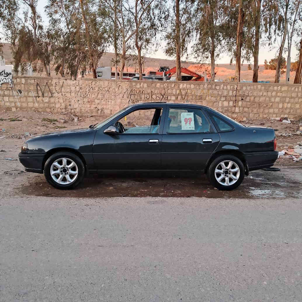 *********** ئۆپڵ ڤیکتڕا ئاڕم پلاستیک بە شە رت مۆدل 1991  مە کینە هە ژدیە گێڕومە کینە بە شە رت بڕاوە نیە خایسی نیە دە‌می پێوە نیە بە شە رت کارە بای جاهیزە بۆجوانی کورە کراوە تە وە چوار تایە ویلی بیکاشۆی لە ژێرە زۆر پاکە ماڵی دۆستە گە رمشتە ری تێل بکە لە سە ردایە خوار بازڕ هە رزانە *********** هە موگیانی لە سە ربیلادە السليمانية, العراق
