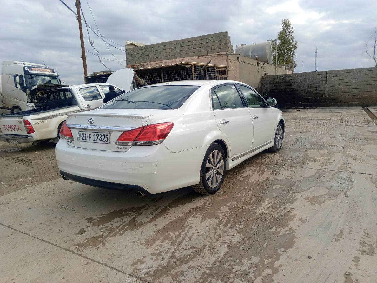 تويوتا أڤلون موديل ٢٠١١ فول مواصفات ماشية ٢٤٢ الف گيرمحرك كل شرط سيارة بدون مصرف دعامي صبخ و نص شبر تعديل بارد بدون حالوب بدون رصعة شرط تحويل غرامة سعر ١٨٠ و بية مجال مكان كركوك رقم صاحيب سيارة ( ***********) كركوك, العراق
