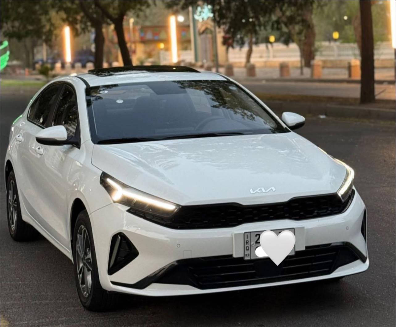 سلام عليكم  k3
فول موصفات موديل2022
 ماشيه 17 الف السيار

محرك1500 دبل نوزل     

السياره فول موصفات  

فتحه سقف بصمه

كشنات جلد 

تحديد سرعه

كامره دواره  تحكم بل كامره

عداد سرعه ديجتال

لايت اليدي زنون 3 عدسات + حجاب

شاشه اعطال

تبريد  مناخي

شحن لاسلكي

 4 دسكات ايبيسي

اشاير بل مري 

حساس ضغط الاطارات

كير طياره مع شاشه للنمر

ايرباكات ٦

AuTo HOL

هند بريك بصمه 

بصمه ابواب

رقم اربيل انكليزي ب اسمي السياره تريد تحويل تريد وكاله اني حاضر 

سعرها 140 ورقه وبيها مجال 
***********
