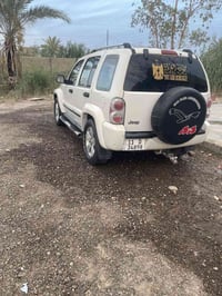 جيب ٢٠٠٧ بيه صبغ احزام مكينه وكير واكسن كفاله تخم تاير تبريد شغال صدر ...