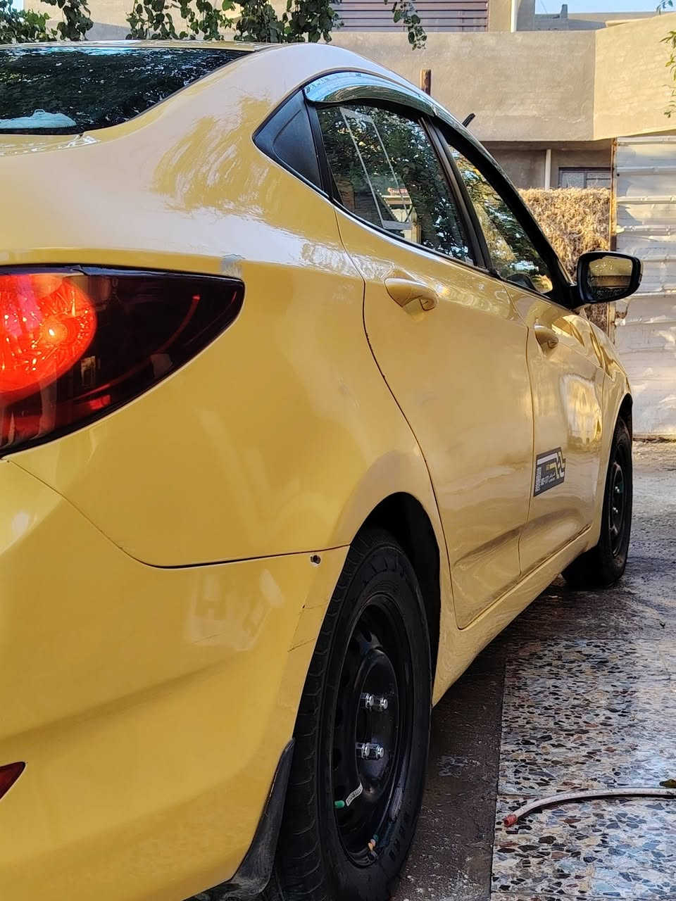 السلام عليكم
أكسنت للبيع فقط نقد

2013 خليجي مكينة دوش قطرتين السياره جاهزه بوجهك للشارع رقم بغداد جديد تبريد شغال تخم تاير جدد مصفرة هيئة وغرامات فقط بيها ملاحضات بسيطه السعر ٨٥ و بيها مجال بسيط

*********** واتساب
