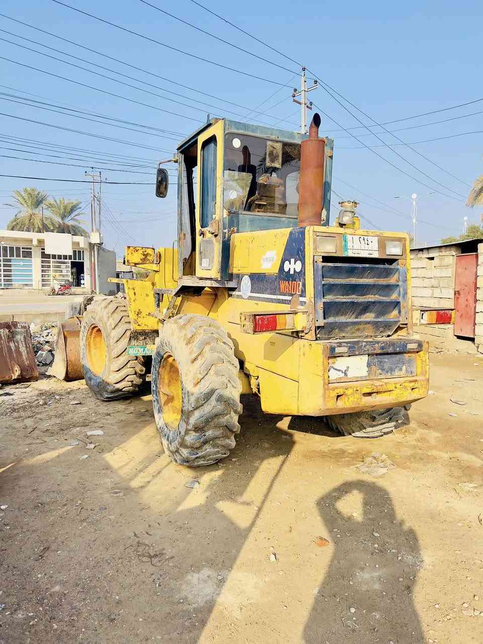 شفل كوماتسو حجم ١٠٠ عظم موديل ٩٢ باسمي تحويل مباشر الاسفسار ***********
