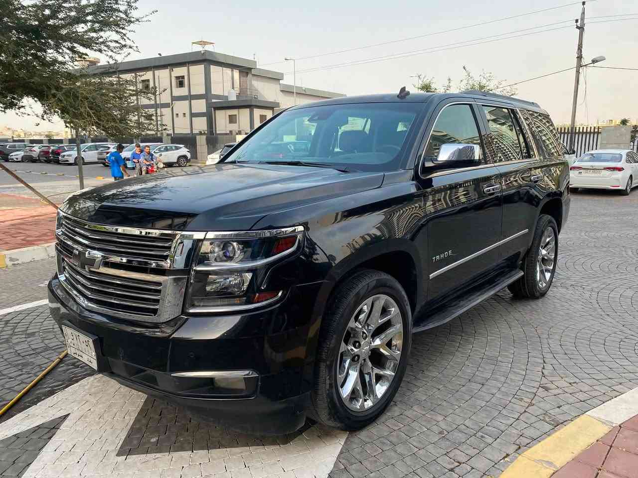 2015 خليجي 
بدون حادث ماشيه 145 كيلو
فول موصفات 
بغداد الكرخ
السعر 305
***********
