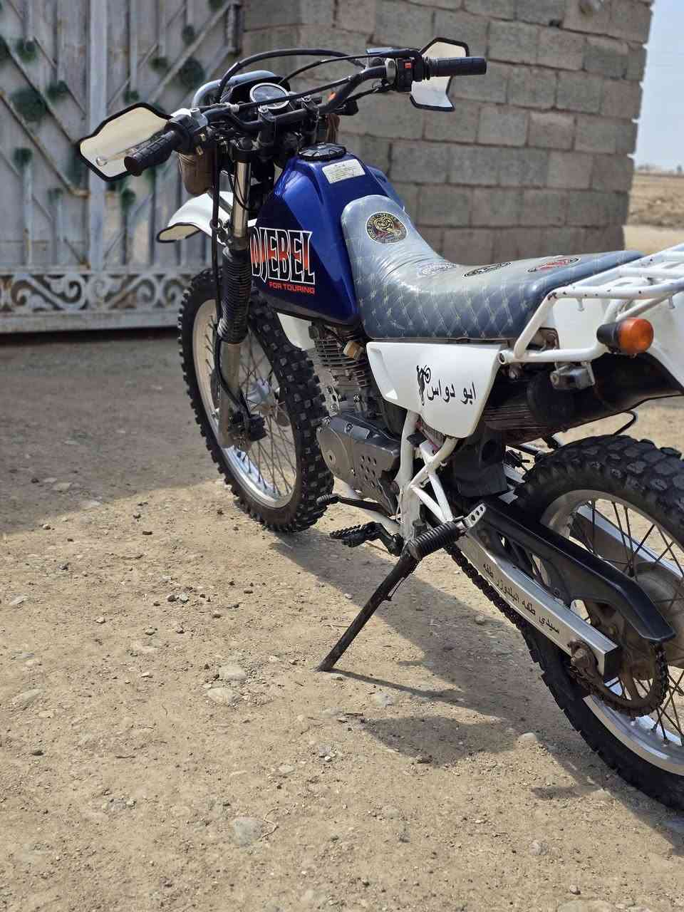 #للبيع قفاز دجبل حجم 200 مكفول كفاله عامه$١٩ورقه وبي مجال ***********
