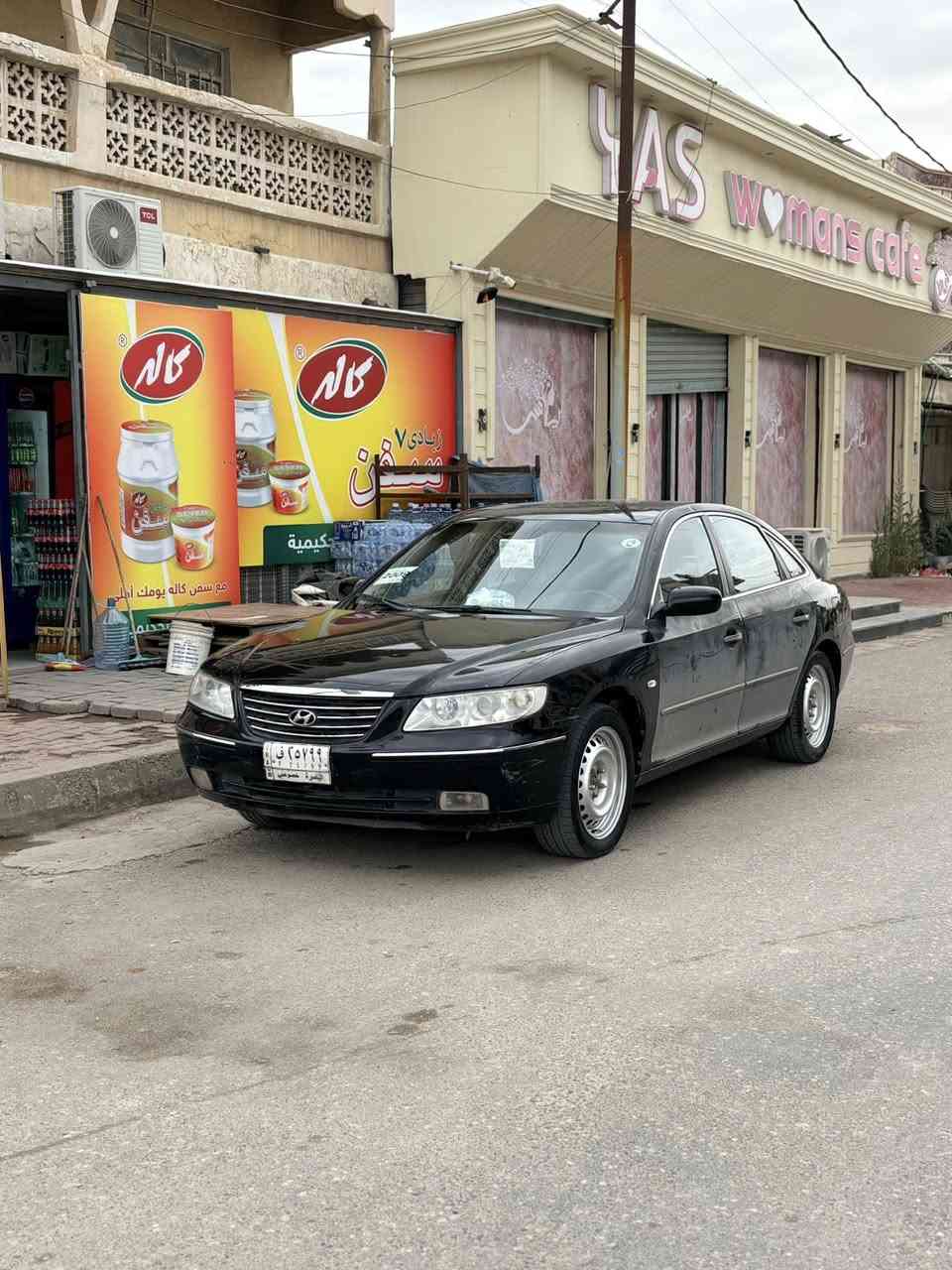 سلام عليكم ازيرا مديل 2009 السياره كفالا من الضربه ولكصه وارد كوري يجي مامكفول من الصبغ مكينه وكير حلوات رقم بصره شرط التحويل حداده كله جديده مكان السياره بصره السعر 90 وبيه مجال 
***********

