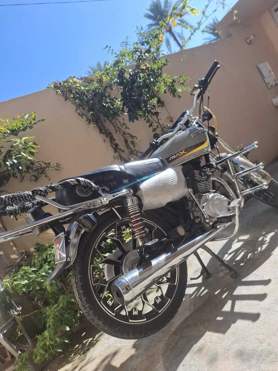 يا الله سيفان مديل ٢٤ مكفول من كلشي نضافه شوفت عينك واني مرتبه همين سعره مناسب مكاني جسر خرنابات رقمي ***********
