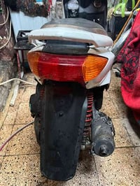 سكنس نثيه ١٤٠ كوم حديد طفت مادري شبيها  عنواني بغداد الجديدة 078388594...