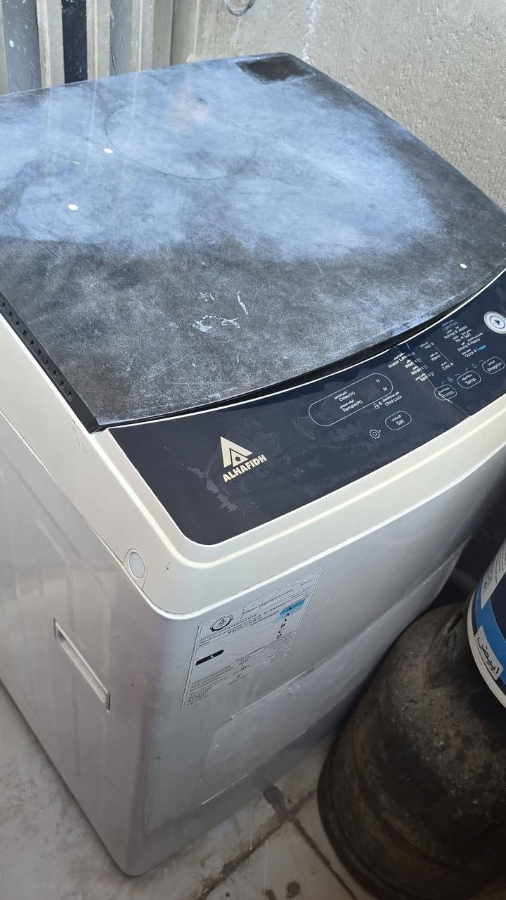 سبلت البيع ميديا طنين ونص نقص غاز شغال سعر 350 غساله للبيع حافض حجم 11 كيلو سعر 200 شغاله مداخله تصليح غراض تضيفه اخو جديد *********** متواجد ع خط
