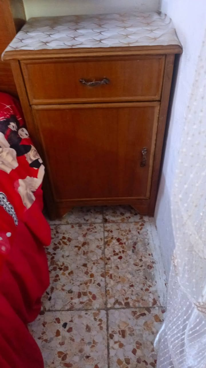 سلام عليكم غراظ لببيع مكان بغداد حي عامل سعر بالمنشور يحب يعرف سعر يسحب صور يجني خاص متواجده رجاءا لاتواعد متجي على غراظ لا يوجد توصيل صور مال غرف كله كامله ايييع ماييع قطع


**إذا كنت صاحب هذا الإعلان وتريد حذفه لأي سبب، رجاءا أرسل رسالة إلى الدعم الفني**