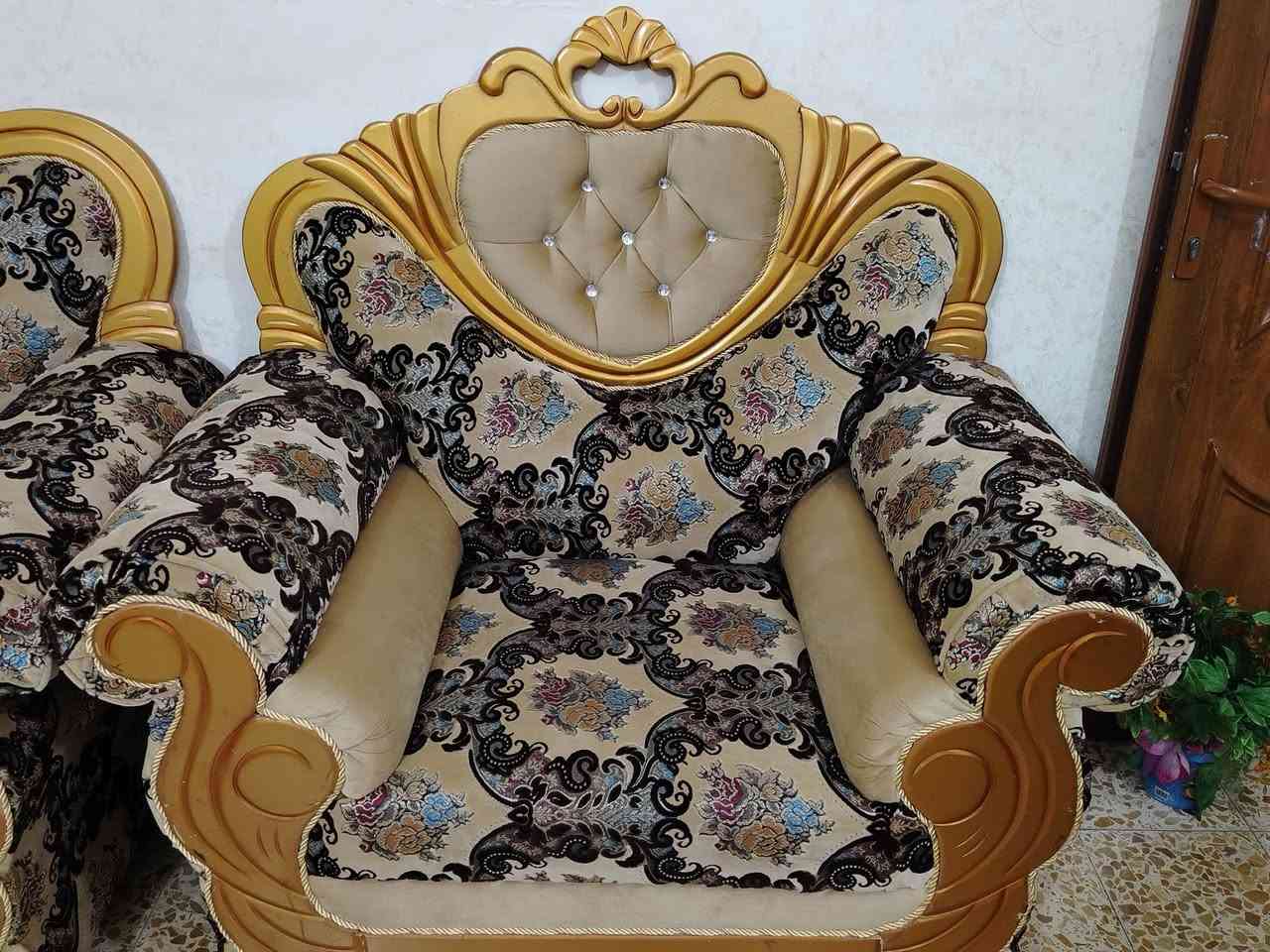 تخم للبيع مدوشم جديد السعر 600
+طبلات عدد3 السعر 75
الستفسار خاص او تصال
***********
