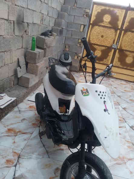 سلام عليكم دراجه 9 لبيع نضيفه عوزه بس عقل لسعر125وبيه مجال الطيبين ***********
