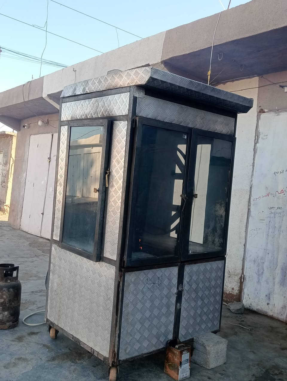 للبيع


**إذا كنت صاحب هذا الإعلان وتريد حذفه لأي سبب، رجاءا أرسل رسالة إلى الدعم الفني**