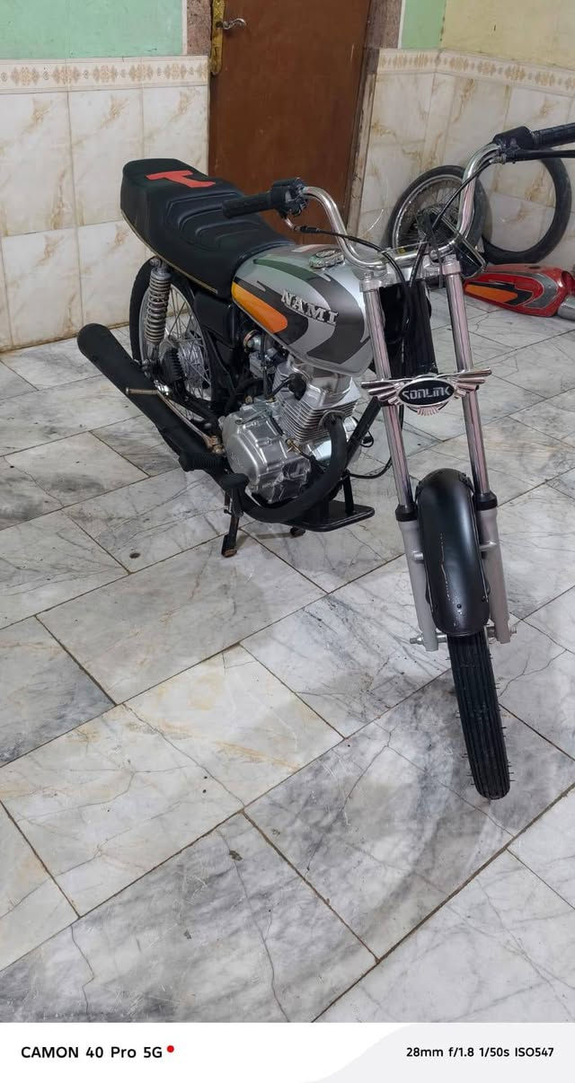 سلام عليكم دراجه كلك توه معمره مكينه نامه اصلي مامفتوحه شلعه ومعدل فول الدرجه بل جيس كله اصلي السعر 700 وبيه  مجال الشراي المكان ناصريه مركز الرقم *********** الشراي بيه خير ويدلل
