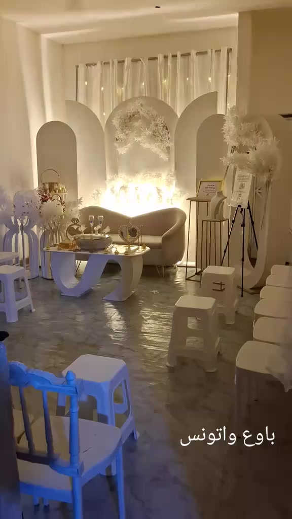 كوشات أعراس ومناسبات التفاحه الحمراء عنوان بابل الحصوه ***********او***********
