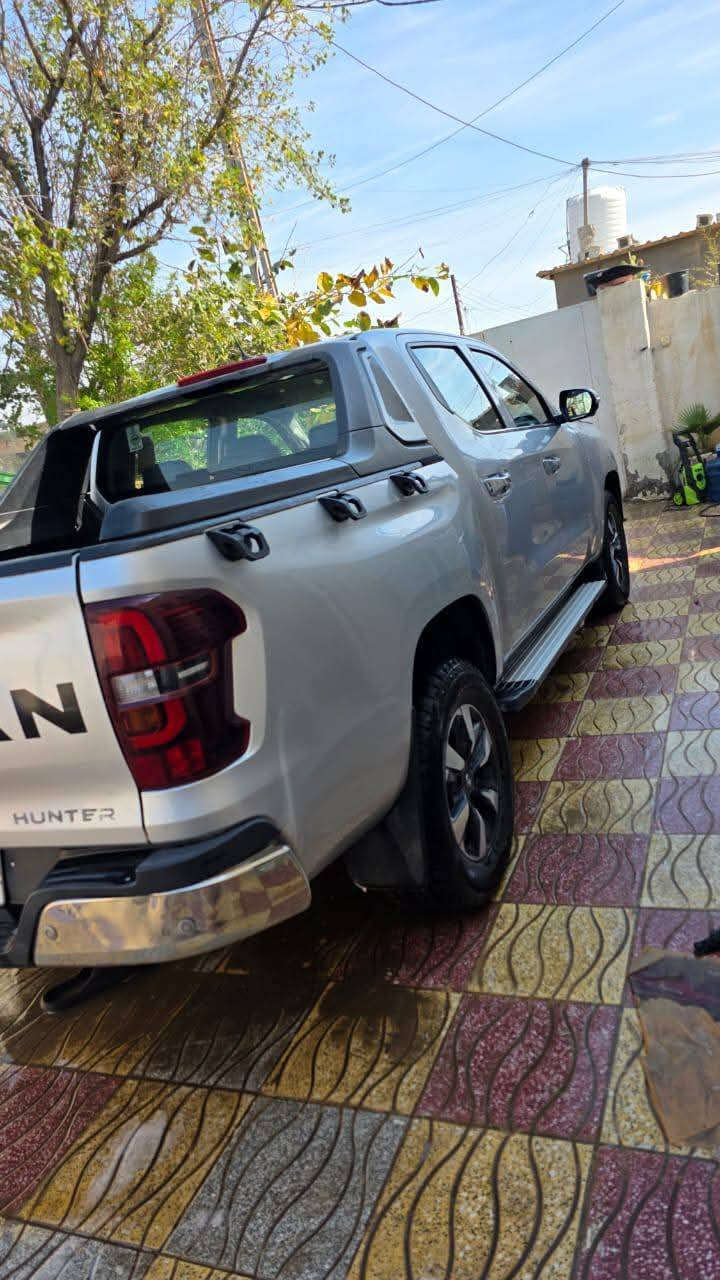 السلام عليكم من رخصت مدير الكروب المحترم 
سياره بيكم هنتر شانجان 2022 فول مواصفات 
السياره خير من الله عله ايدي المواصفات تحكم
ستيرز كرسي كهرباء تبريد تدفءه شاشه كبيره 
كامره دواره ورادارات فور ويل وتوويل مثبت سرعه
وبعد بيه هواي مواصفات تحويل مباشر هزه قبل سبوع هزيته وي ستفسار تصال عله هاذه الرقم *********** وبل خدمه مكاني بابل
