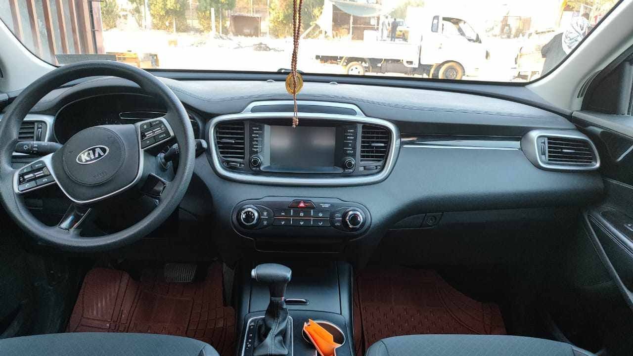 🚗 للبيع: كيا سورنتو 2020
📍 مكان السيارة: بابل – الحلة

📞 للتواصل: ***********

📊 المسافة المقطوعة: 50000 مايل

🛠️ المحرك: 4 سلندر – V4

• سبعة راكب

• إشارات بالمرايا

• حساسات

• كاميرا دوّارة

• جامات اوتو

•لايت زنون 

⚠️ أضرار السيارة:

• وارد أمريكي - حادث بسيط

• البنيد مُبدّل ومصبوغ فقط

• باقي أجزاء السيارة مكفولة

• صور الحادث مرفقة مع الصور

📌 تفاصيل إضافية:

• رقم السيارة بابل الدولي الجديد

• باسم المالك – تحويل مباشر

• لون السيارة: أسود رأسي 

• السيارة معروضة للبيع فقط
