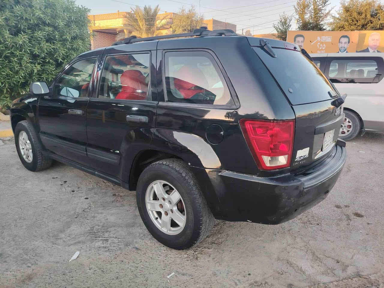 جيب لاريدو ٢٠٠٥سياوه جاهزه محرك كير حداديه ترايك وين متريد فور ويل مكان سياوه الرمادي *********** الرمادي, الأنبار
