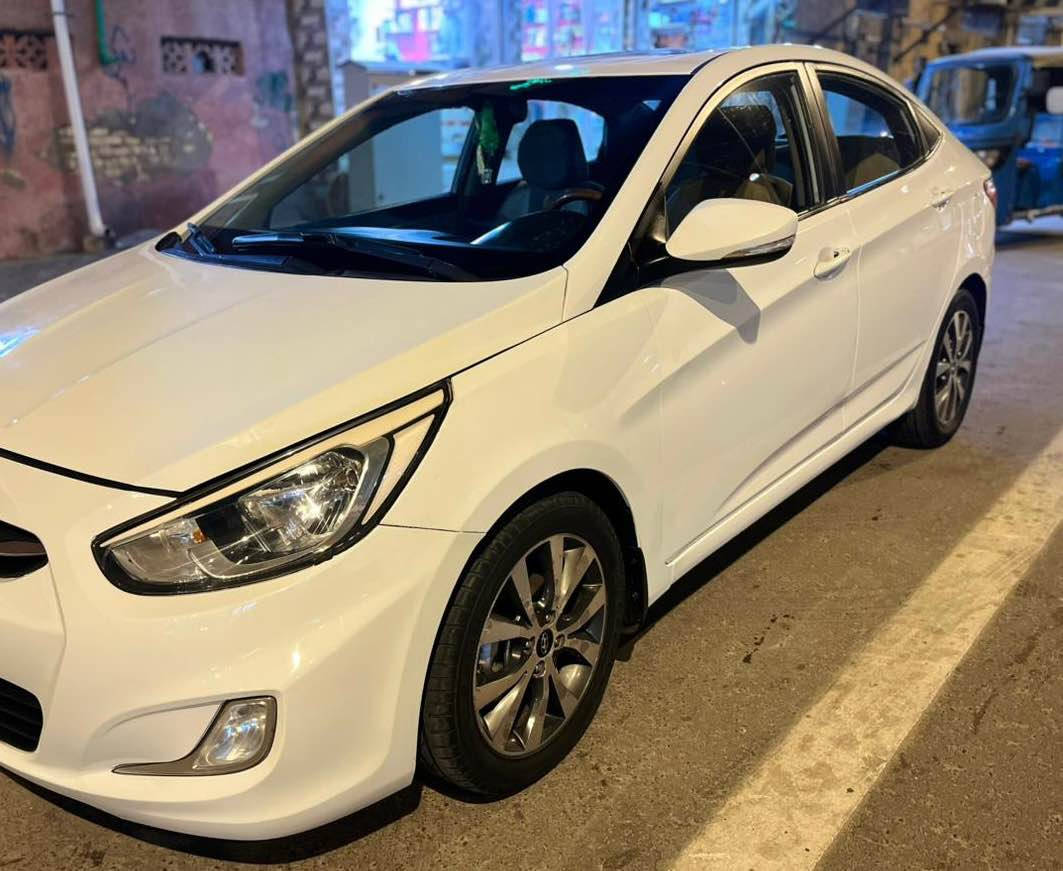 اكسنت وارد خليجي  موديل ١٥  مكينه ١٦٠٠ فتحه مكفوله  رقم بصره الجديد جاهزه السياره للأخير السعر 95 وبيه مجال *********** البصرة, العراق
