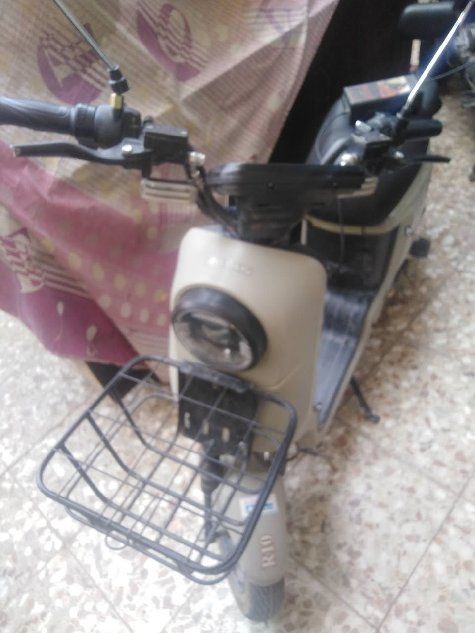 دراجه R10 للبيع بطاريات جوه الفول ب جم نقطه يعني زيرو شاشة 2026 وتايرات جدد يعني الدراجة كلشي ماتحتاج للبيع السعر 300 مكاني بغداد حي الجهاد


**إذا كنت صاحب هذا الإعلان وتريد حذفه لأي سبب، رجاءا أرسل رسالة إلى الدعم الفني**