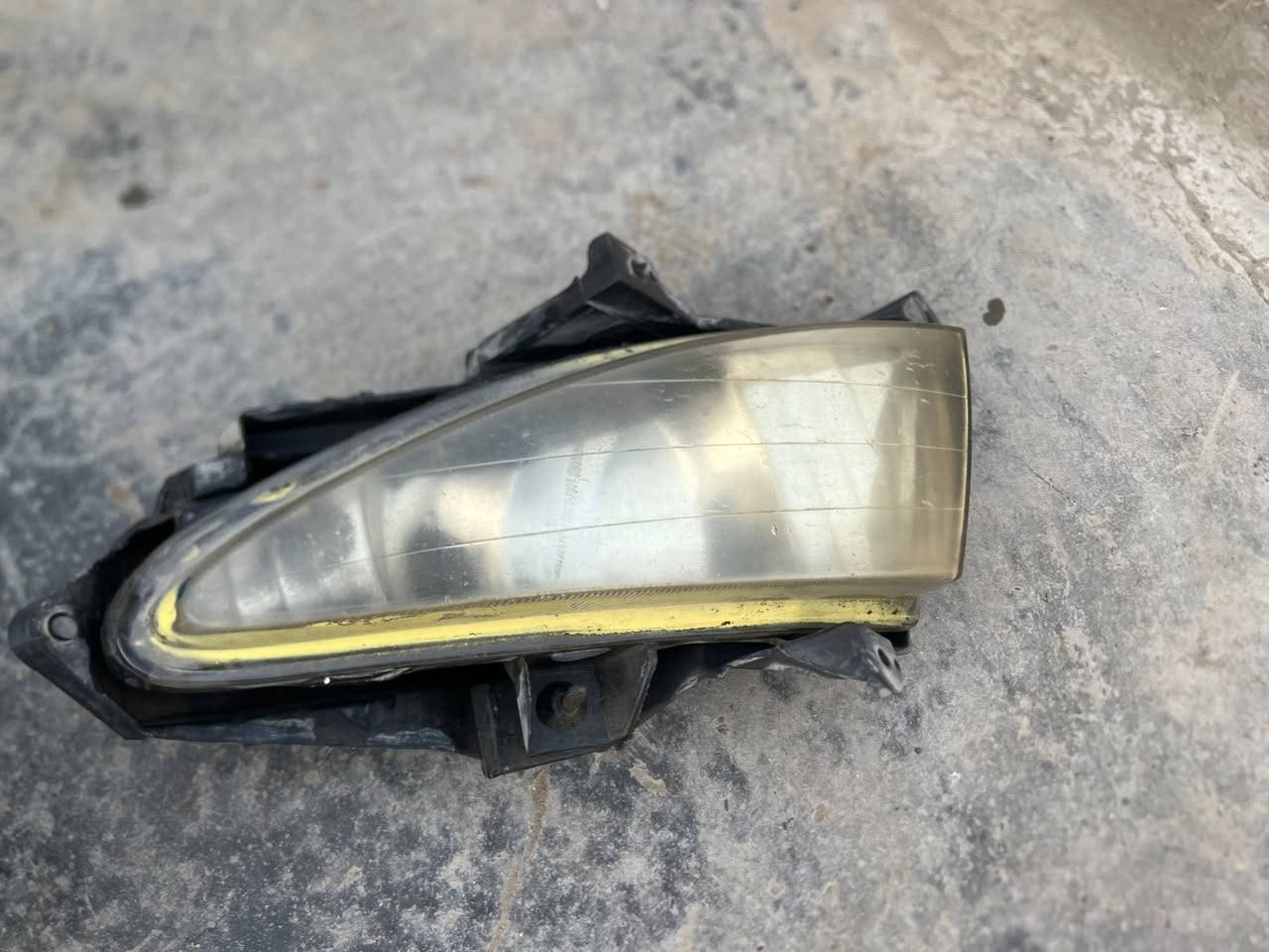 السلام عليكم مازدات النترا مقدس وبك لايت وبلوجكترات كلهن مستعملات نضيفات جيب وشد للبيع سعر 50 الف 
***********
واتساب ***********
مكان بغداد
