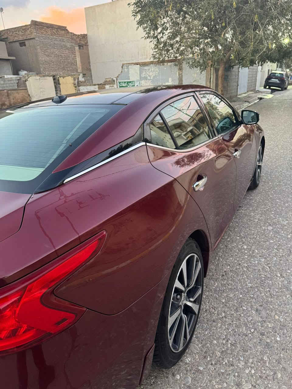 #بيع مستعجل
#السعر 109 ومجال
نيسان #ماكزيما 2016 بلاتينيوم
فول مواصفات
دواخل بيجي
بيها خمس قطع صبغ بدون دواخل بدون ايرباك
رقم الشاصي
1N4AA6AP1GC380531
ماشي 150 كم
گير محرك تبريد تحويل غرامة شرط
العنوان كركوك
اتصال و واتساب ***********
