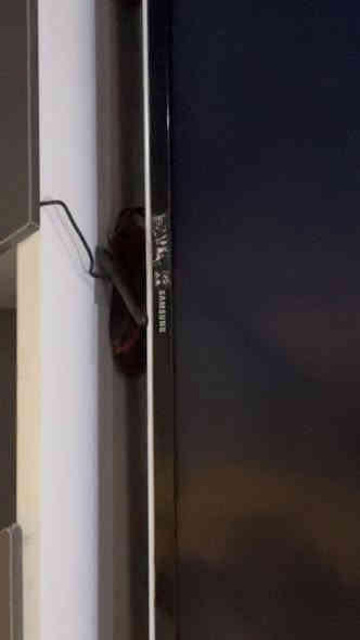 السلام عليكم شاشه سامسونك بدون نت حجم 43 مكاني بغداد 
***********
