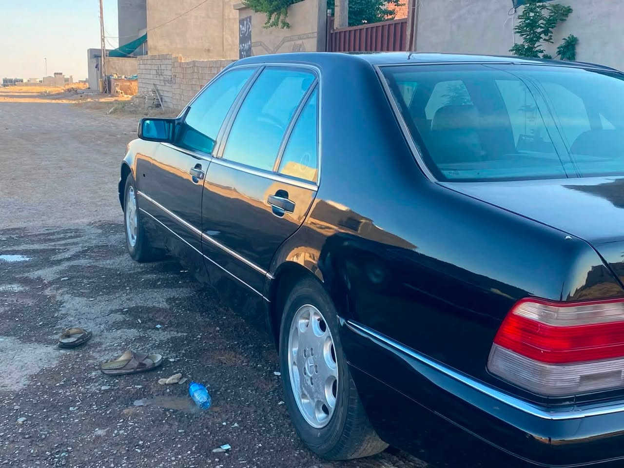 السلام عليكم 🇧🇪
مرسيدس 500s للبيع موديل 1995 ماشيه 270 الف لا طخ لا ضرب فقط صبغ جماليه 

السعر 85 و بيها مجال 

للاستفسار اكثر الاتصال على الرقم 👇

***********

🇧🇪🇧🇪🇧🇪

