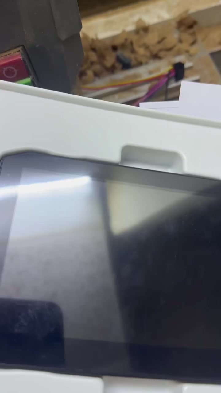 شاشة سيارة فوك الدشبول 
٤ كامرات كل الكامرات تخزن 
رادار حساسات
كامرت تنفتح مع الاشارة


**إذا كنت صاحب هذا الإعلان وتريد حذفه لأي سبب، رجاءا أرسل رسالة إلى الدعم الفني**