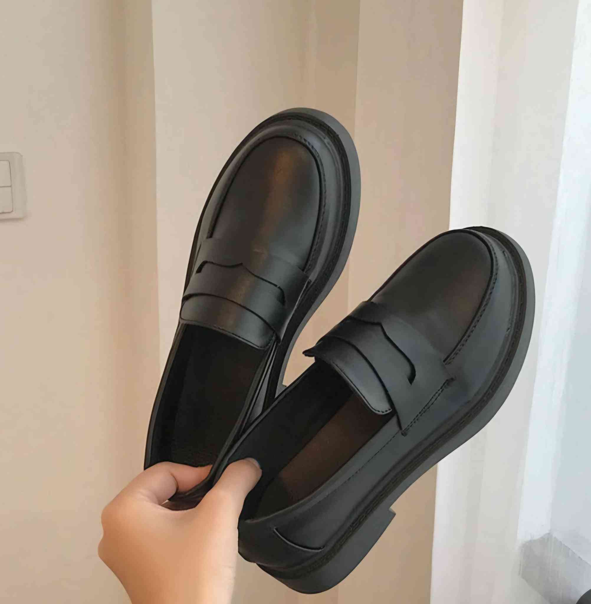 قياس 39/38/35
القطعة 6000 / 7000


**إذا كنت صاحب هذا الإعلان وتريد حذفه لأي سبب، رجاءا أرسل رسالة إلى الدعم الفني**