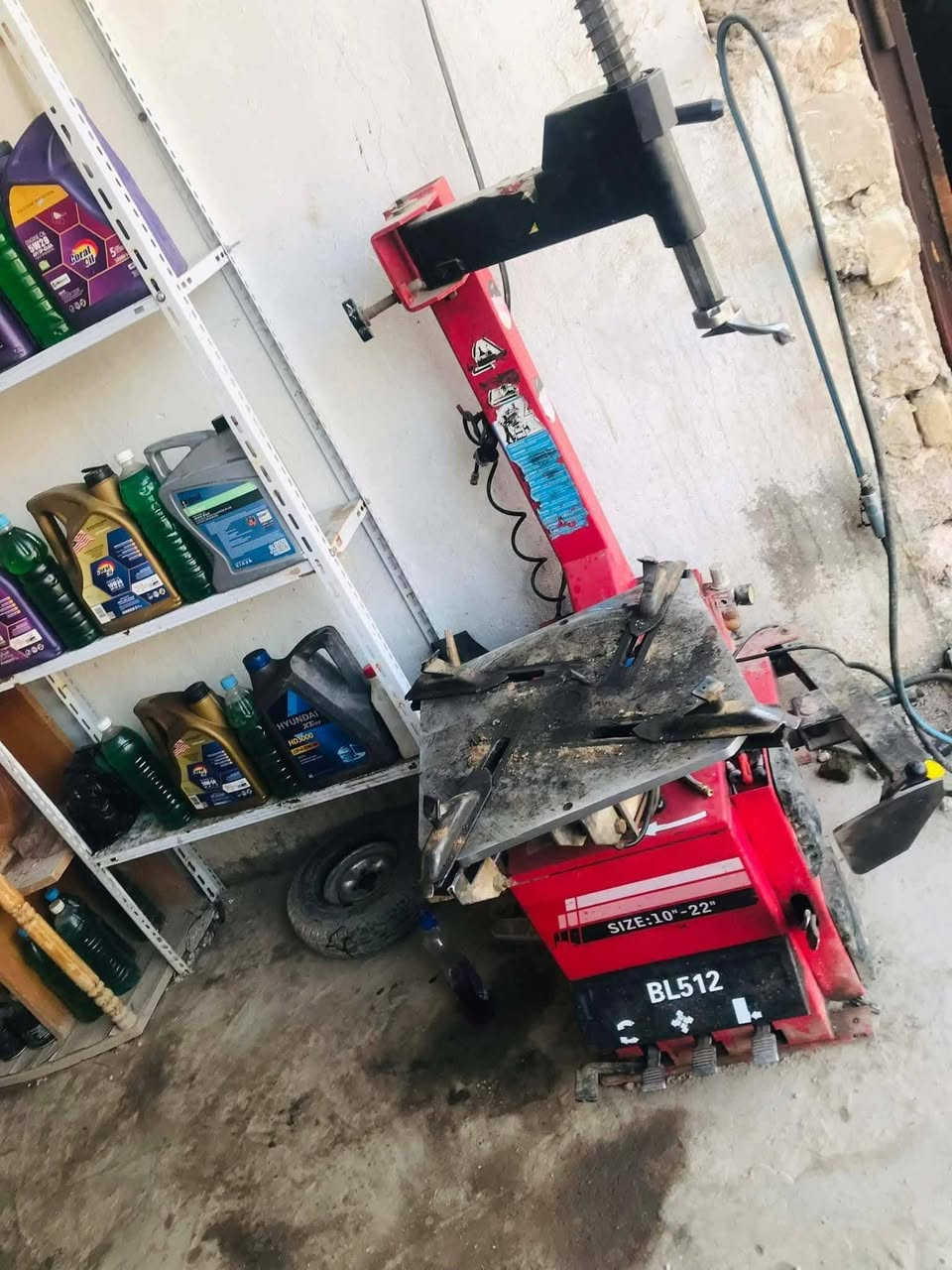 السلام عليكم غراض بنجر كاملة مثل ما واضح بل صور مكاني كربلاء حي البعث السعر مليون ونص وبيهن مجال قليل 
***********
مامتواحد عل فيس هذة الرقم بي واتساب
