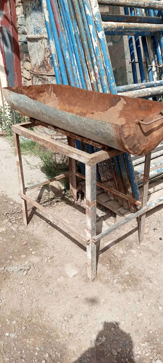 السلام عليكم
طباخ+ميزه+منقله

استخدامات ايام قليل

رقم الهاتف ***********
