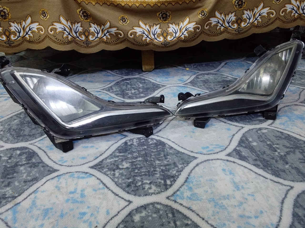 السلام عليكم ابلوجكترات الانتره للبيع نضيفات المكان بغداد الرقم /***********
