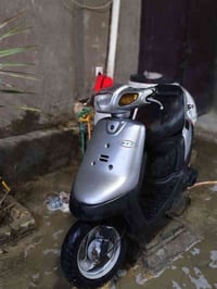 دراجه بطه نظيفه نقص باتري فقط دراجه خير من الله شلعه ومعدل شرط النضافه...